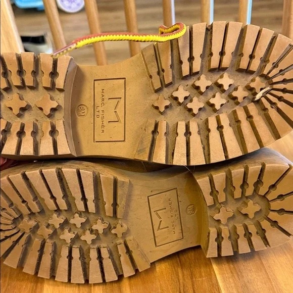 Marc Fisher LTD Nairy lace up shearling lug sole booties in tan suede. Womens 8 - Picture 7 of 10